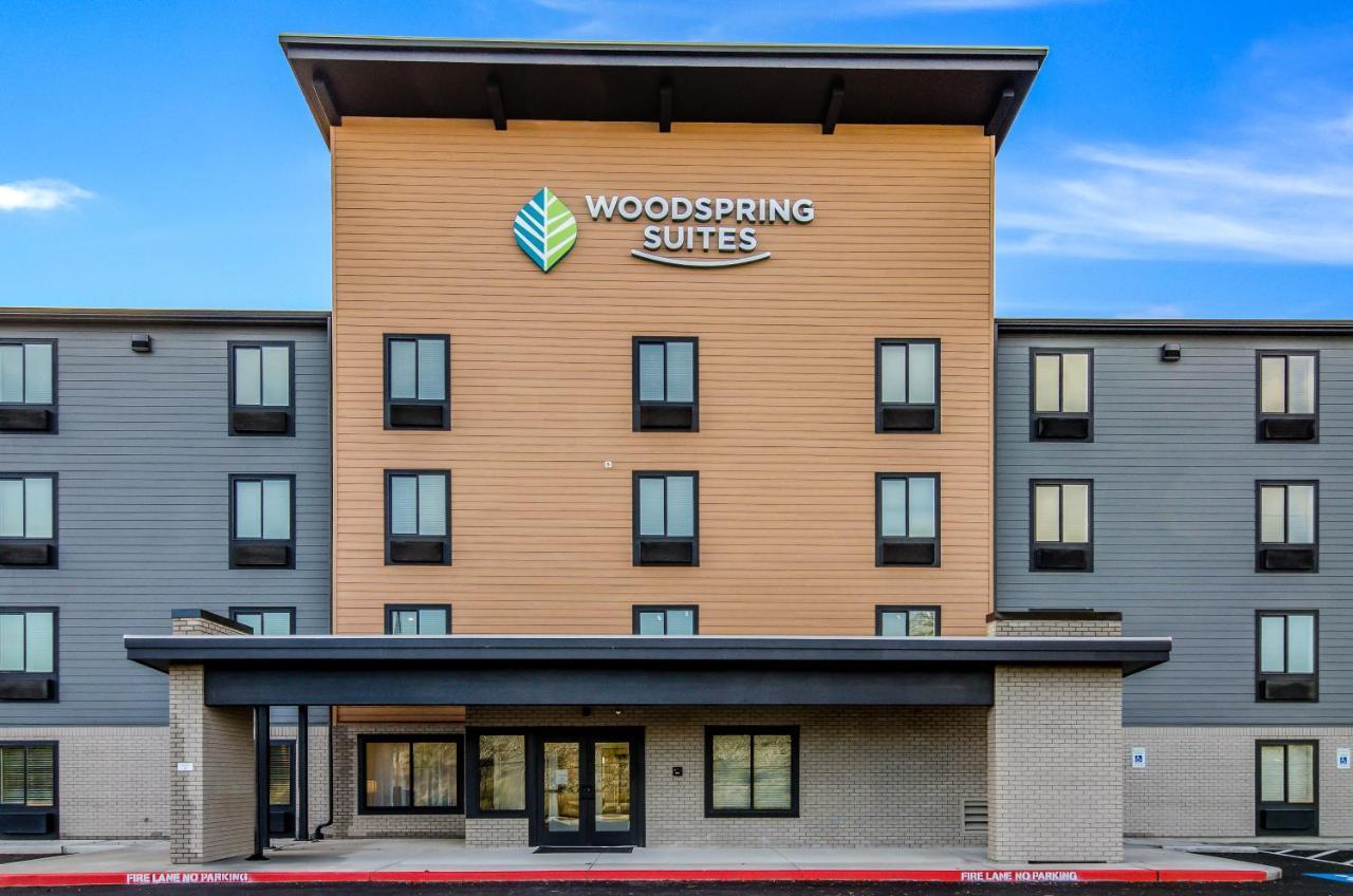 Woodspring Suites Portland バンクーバー エクステリア 写真